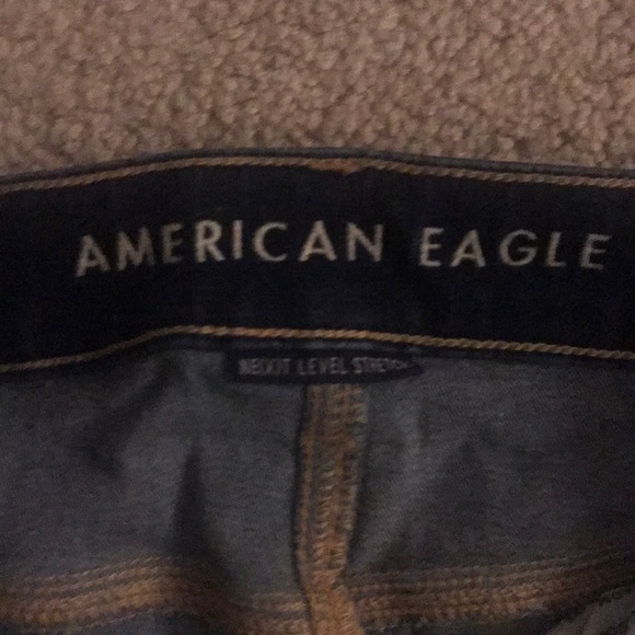 TRADED - Picture 2 of 3